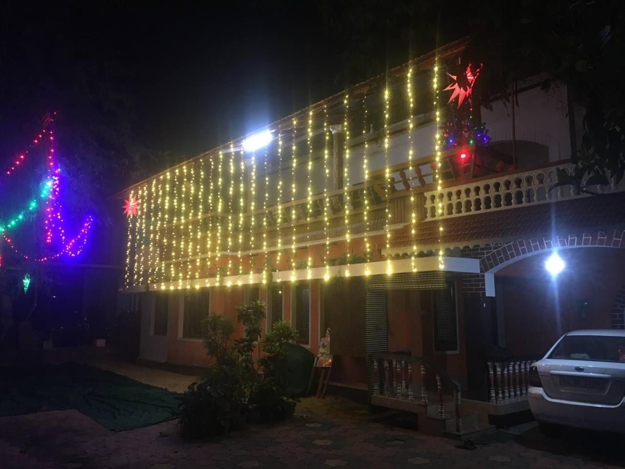 'Marari Johns Homestay' Mararikulam, Alappuzha Bagian luar foto